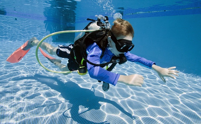 Дайвинг в Красноярске глубокое погружение с аквалангом. Ultra Подарки. Дайвинг. Купить дайвинг в Красноярске, обучение глубокому погружению, арендовать акваланг и подводное снаряжение. UltraPodarki.ru 8 800 505 95 30. дайвинг погружение Красноярск, подводное плавание Красноярск, дайвинг клуб Красноярск, подарочные сертификаты, глубокое погружение, погружение с аквалангом Красноярск, дайвинг центр Красноярск, купить дайвинг Красноярск