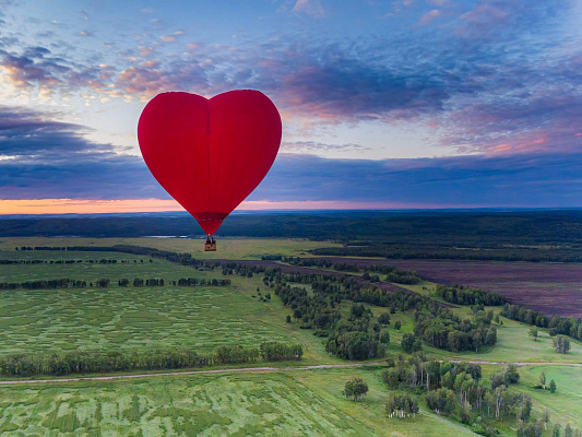 Романтическое свидание на воздушном шаре в Красноярске. Ultra Подарки. Купить романтическое свидание на воздушном шаре в Красноярске. Подарите самым близким незабываемые моменты и признайтесь в искренних чувствах. Сервис UltraPodarki.ru 8-800-505-95-30. Романтическое свидание на воздушном шаре в Красноярске, свидание в Красноярске, свидание на воздушном шаре, сертификат на свидание на воздушном шаре, сертификат на свидание в Красноярске, купить свидание, купить свидание Красноярск, первое свидание, девушка свидание, воздушный шар, полет на воздушном шаре