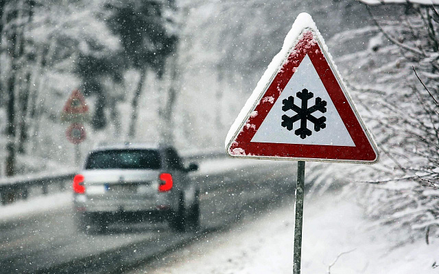 Контраварийное вождение в Красноярске. Ultra Подарки. Купить уроки контраварийного вождения в Красноярске. Научитесь водить машину в любых условиях! Сервис UltraPodarki.ru 8 800 505 95 30. Контраварийное вождение Красноярск, контраварийное вождение, экстремальное вождение Красноярск, экстремальное вождение, обучение вождению Красноярск, обучение вождению, вождение Красноярск, вождение,  курс вождения Красноярск, курс вождения, курсы экстремальное вождения Красноярск, курсы экстремального вождения, обучение в автошколе Красноярск, обучение в автошколе