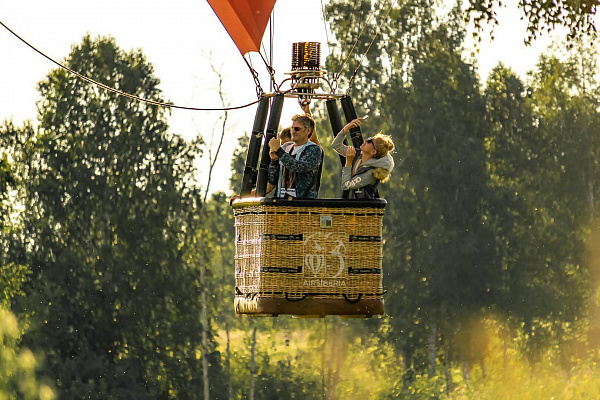 Романтическое свидание на воздушном шаре в Красноярске. Ultra Подарки. Купить романтическое свидание на воздушном шаре в Красноярске. Подарите самым близким незабываемые моменты и признайтесь в искренних чувствах. Сервис UltraPodarki.ru 8-800-505-95-30. Романтическое свидание на воздушном шаре в Красноярске, свидание в Красноярске, свидание на воздушном шаре, сертификат на свидание на воздушном шаре, сертификат на свидание в Красноярске, купить свидание, купить свидание Красноярск, первое свидание, девушка свидание, воздушный шар, полет на воздушном шаре