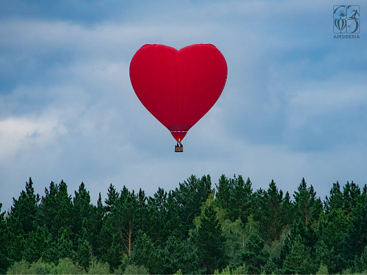 Романтическое свидание на воздушном шаре в Красноярске. Ultra Подарки. Купить романтическое свидание на воздушном шаре в Красноярске. Подарите самым близким незабываемые моменты и признайтесь в искренних чувствах. Сервис UltraPodarki.ru 8-800-505-95-30. Романтическое свидание на воздушном шаре в Красноярске, свидание в Красноярске, свидание на воздушном шаре, сертификат на свидание на воздушном шаре, сертификат на свидание в Красноярске, купить свидание, купить свидание Красноярск, первое свидание, девушка свидание, воздушный шар, полет на воздушном шаре