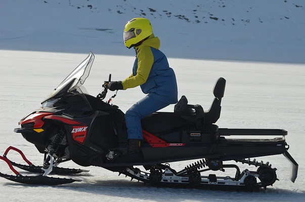 Катание на снегоходах в Красноярске в подарок. Сервис Ultra Подарки
. Подарочный сертификат на катание на снегоходах в Красноярске с друзьями. Закажите прокат снегоходов в подарок для мужчины по привлекательным ценам. Живописные маршруты для езды на снегоходах это отличная возможность активного отдыха. Сервис UltraPodarki.ru 8 800 505 95 30. катание на снегоходах, подарочный сертификат на катание на снегоходе, прокат снегоходов, прокат снегоходов Красноярск, катание на снегоходах Красноярск, езда на снегоходе