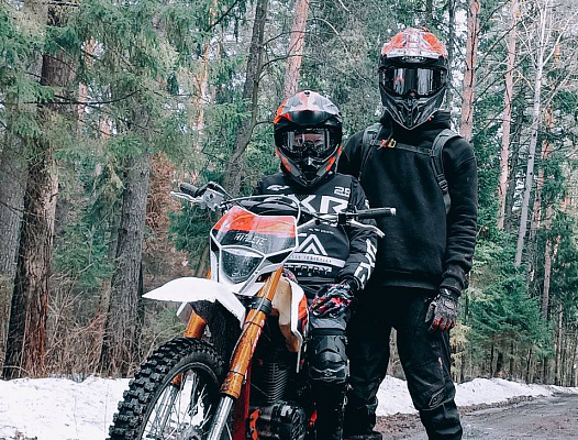 Катание на мотоцикле в Красноярске. ULTRA ПОДАРКИ. Купить катание на мотоцикле в Красноярске. Попробовав езду на мотоциклах, вы получите порцию адреналина и невероятные эмоции. Сервис: UltraPodarki.ru 8 800 505 95 30.. Катание на мотоцикле в Красноярске, прокат мотоциклов Красноярск, катание на мотоциклах, прокат мотоцикла, езда на мотоцикле Красноярск, езда на мотоцикле, мотопрогулка Красноярск, мотопрогулка, поездки на байке, личный мотоцикл, катание на мотоцикле, мотоциклетный шлем, увлечение поездками на мотоцикле, пристрастие к мотоциклам, сертификат на поездку на мотоцикле, прокатиться на мотоцикле, мото-транспорт, мото-треки, мото-поездки, езда на мотоцикле в Красноярске, катание на мотоцикле в Красноярске, мотоклуб в Красноярске