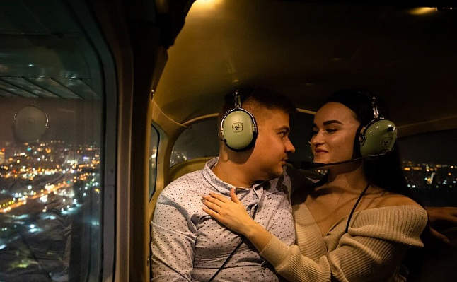 Развлекательный полёт на самолёте. Подарочные сертификаты Ultra Подарки Красноярск. Купить оригинальный подарок или подарочный сертификат на Развлекательный полёт на самолёте. Сервис UltraPodarki.ru Красноярск 8 800 505 95 30. 