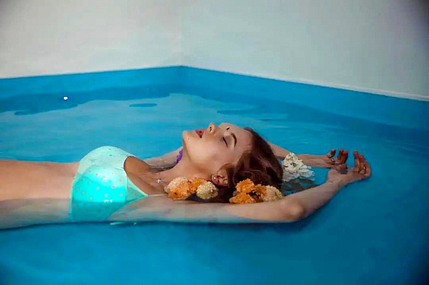 СПА процедура Флоатинг в Красноярске. Ultra Подарки. Флоатинг в Красноярске. Испытайте настоящее расслабление от СПА процедуры флоатинг в флотационной камере. Сервис: UltraPodarki.ru 8 800 505 95 30. Флоатинг Красноярск, флоатинг, купить флоатинг, купить флоатинг в Красноярске, СПА процедура флоатинг в Красноярске, флотационная камера, флотационный резервуар, сеанс, флоатинга Красноярск