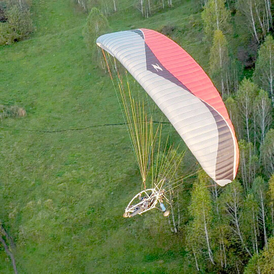 Полёт с инструктором на параплане в Красноярске. Ultra Подарки. Полёт с инструктором на параплане в Красноярске. Попробуйте полёт на двухместном параплане над столицей. Сервис: UltraPodarki.ru 8 800 505 95 30. Полёт на параплане, полёт на параплане Красноярск, полёт с инструктором на параплане Красноярск, полёт с инструктором на параплане, параплан Красноярск, параплан, парапланеризм Красноярск, купить параплан Красноярск