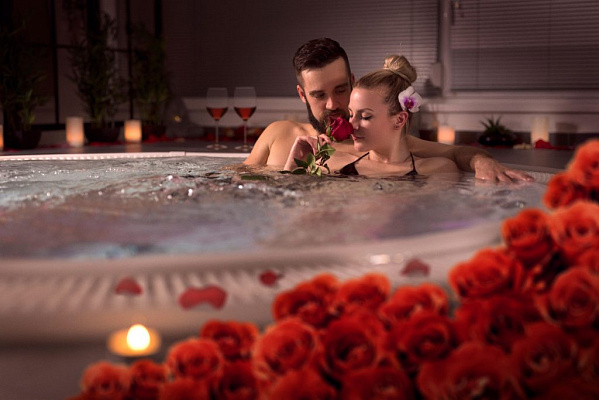 Романтическое свидание в СПА в Красноярске. Ultra Подарки. Купить романтическое свидание в СПА в Красноярске. Подарите самым близким незабываемые моменты и признайтесь в искренних чувствах. Сервис UltraPodarki.ru 8-800-505-95-30. Романтическое свидание в СПА в Красноярске, свидание в Красноярске, свидание в СПА, сертификат на свидание в СПА, сертификат на свидание в Красноярске, купить свидание, купить свидание Красноярск, первое свидание, девушка свидание, СПА, романтическое СПА, романтический вечер, романтические любимому